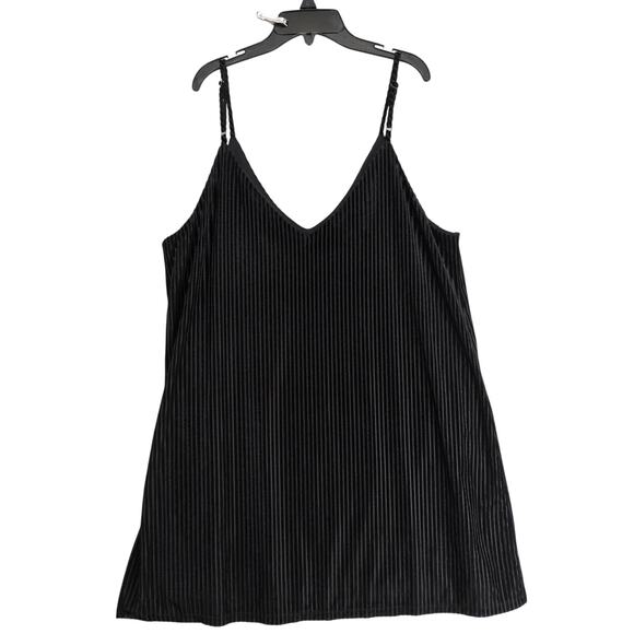 Wild Fable Black Ribbed Velvet Mini Dress Sz XL Shift Oversize V-Neck Whimsigoth - Picture 2 of 10